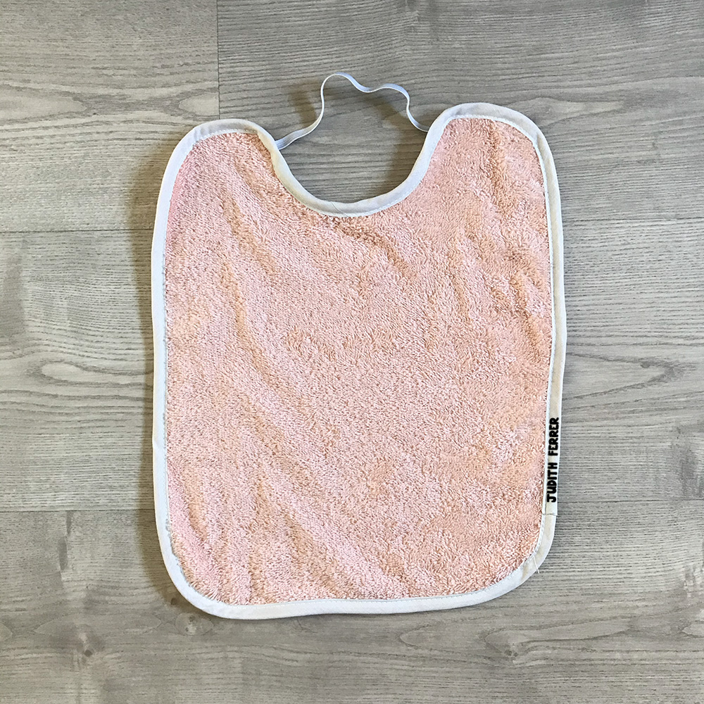 Bib for kids with the name SALMON