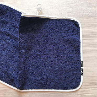 Towel for kids with the name BLUE