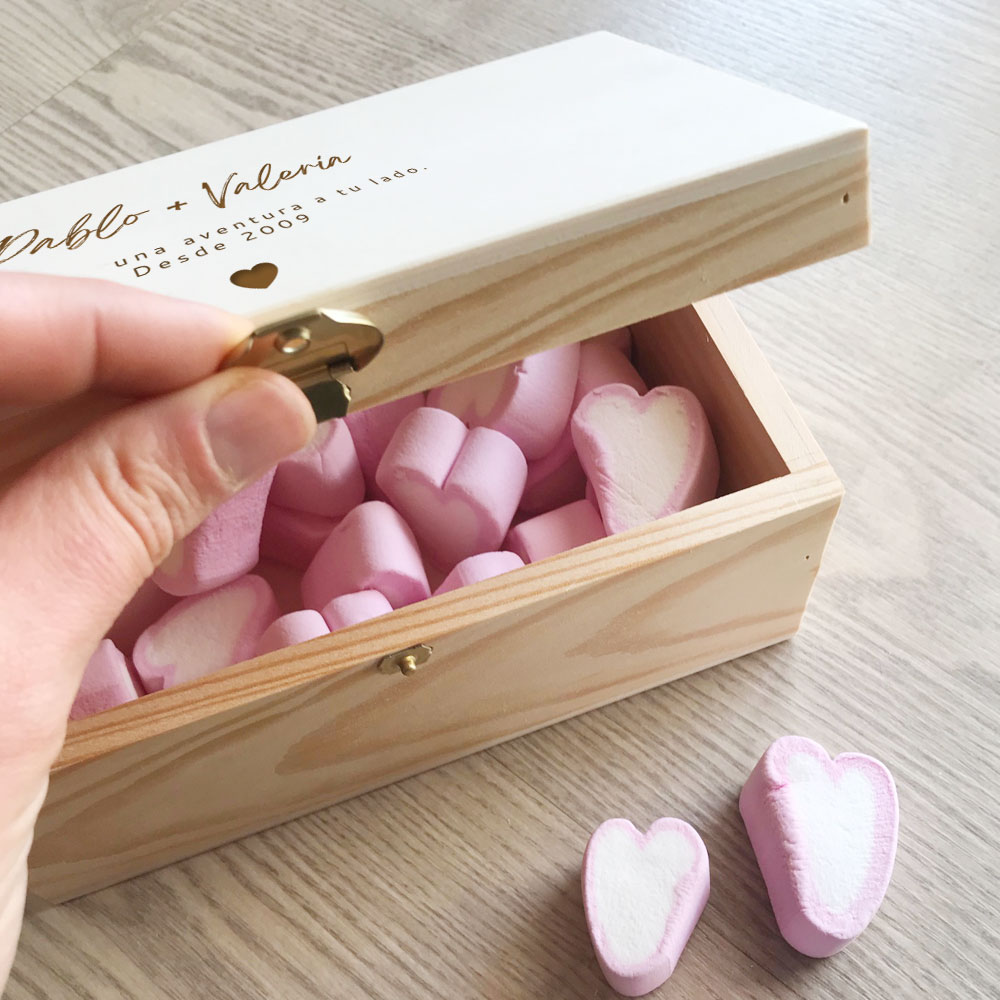 Personalized Wooden Box - Brooch 