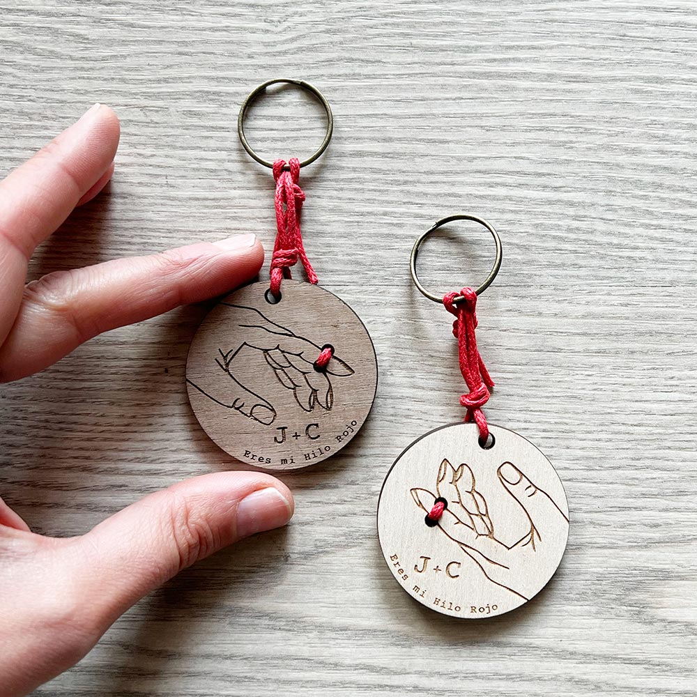 Wood Gift + 2 keyrings Valentine's Day RED STRING OF FATE